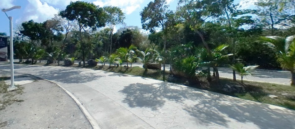 Land plots for condo construction for sale in Puerto Aventuras